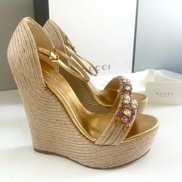 NEW AUTHENTIC GUCCI SWAROVSKI WEDGES - Picture 11 of 17